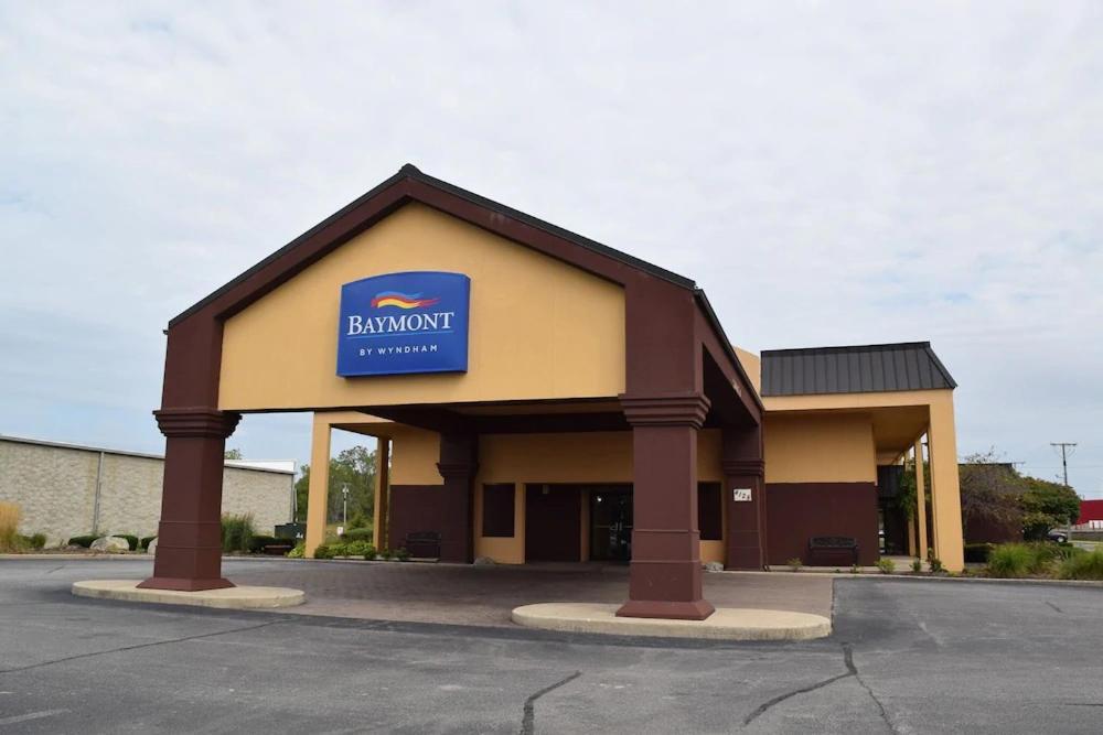 Baymont By Wyndham Michigan City Exterior foto